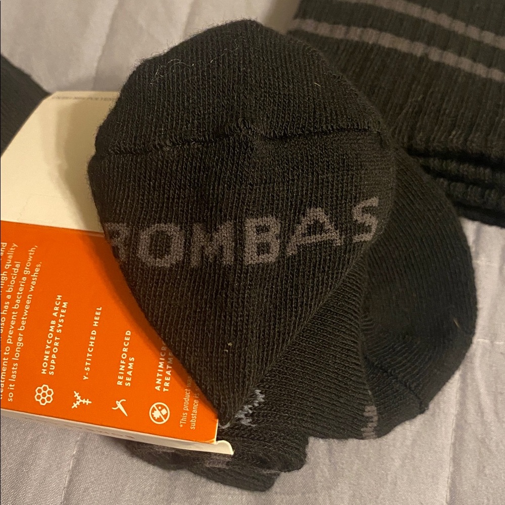 Bombas Socks Lot 3 Pairs New With Tags Medium Crew + XS No Show Black Cushioned - Picture 4 of 5